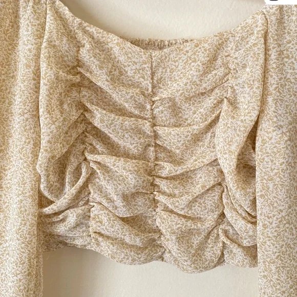 NWT Altar’d State Floral Cropped Cream Ivory Gold Blouse Top - Picture 5 of 5